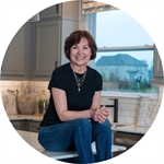 Photo of Dani Hallsell