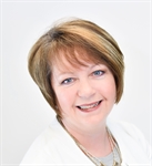 Headshot of Pam Miller