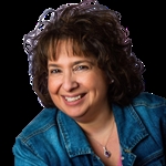 Photo of Annette Faust