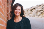 Profile photo for Nicole Barrett