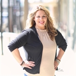 Profile photo for Mandi Braiwick