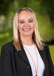 Profile photo for Jennifer Schinstock