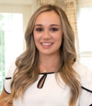 Headshot of Alexa Campbell