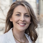 Headshot of Ashlee MacDonald