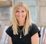 Profile photo for Gretchen Sword