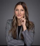 Photo of Alexis Bachelor