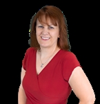 Headshot of Tracy Bartus
