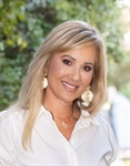 Profile photo for Christina Sineath