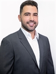 Headshot of Edwin Akoubians