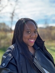 Headshot of Shauna Hunter