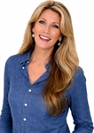 Headshot of Teri Williams